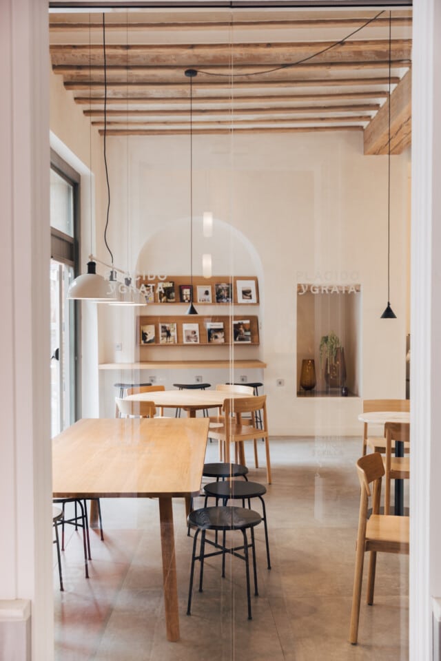BACON-STUDIO-121