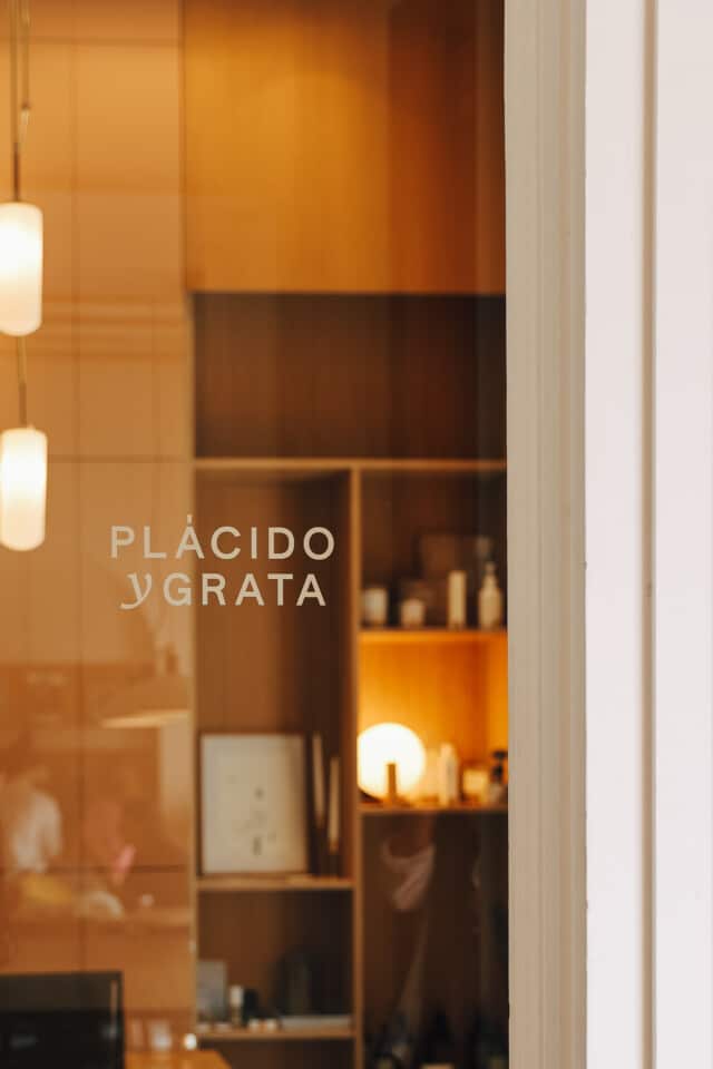 BACON-STUDIO-140